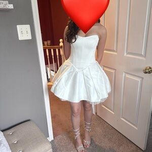 HOUSE OF CB 'Noele' White Satin Strapless Bow Mini Gown NWOT